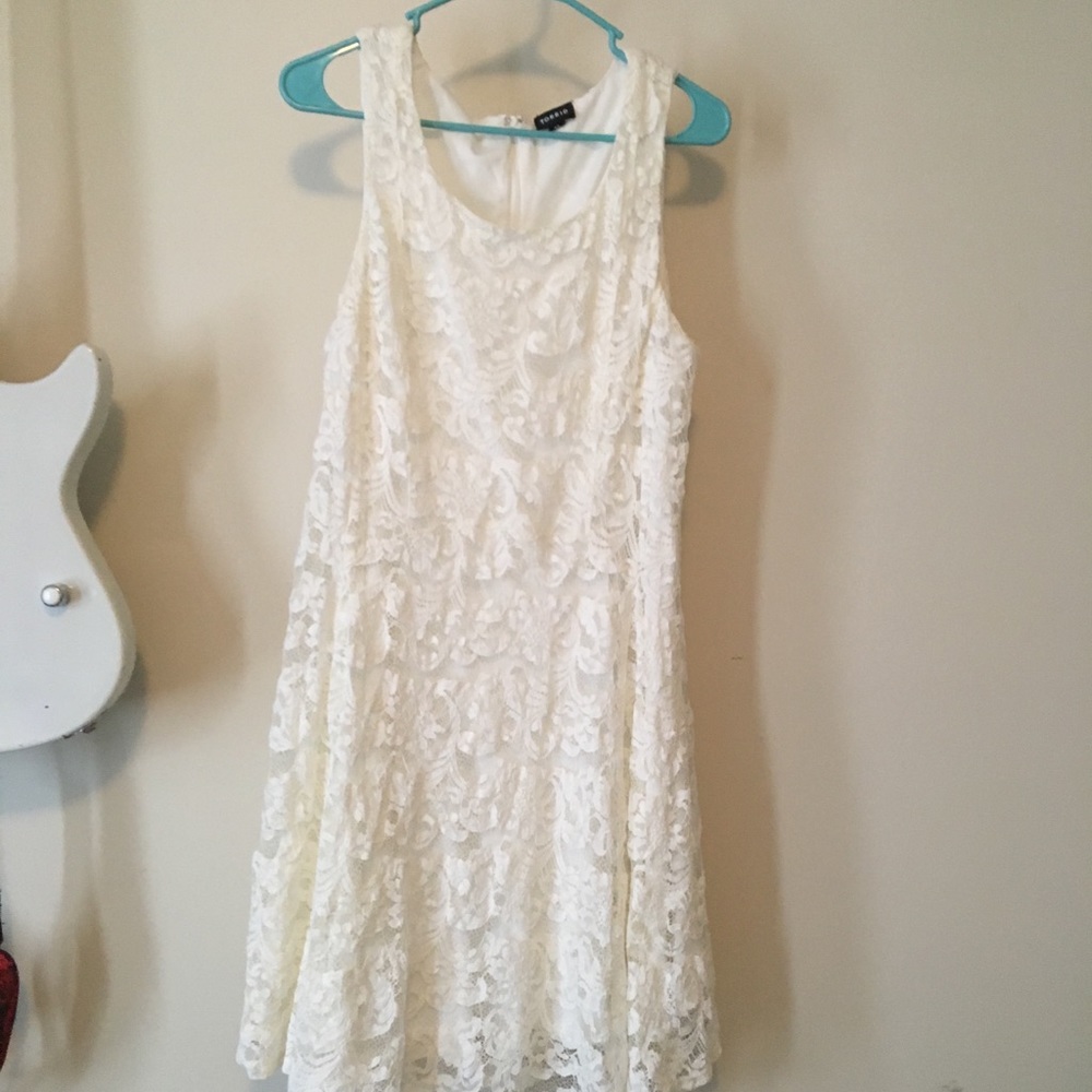 White lace dress